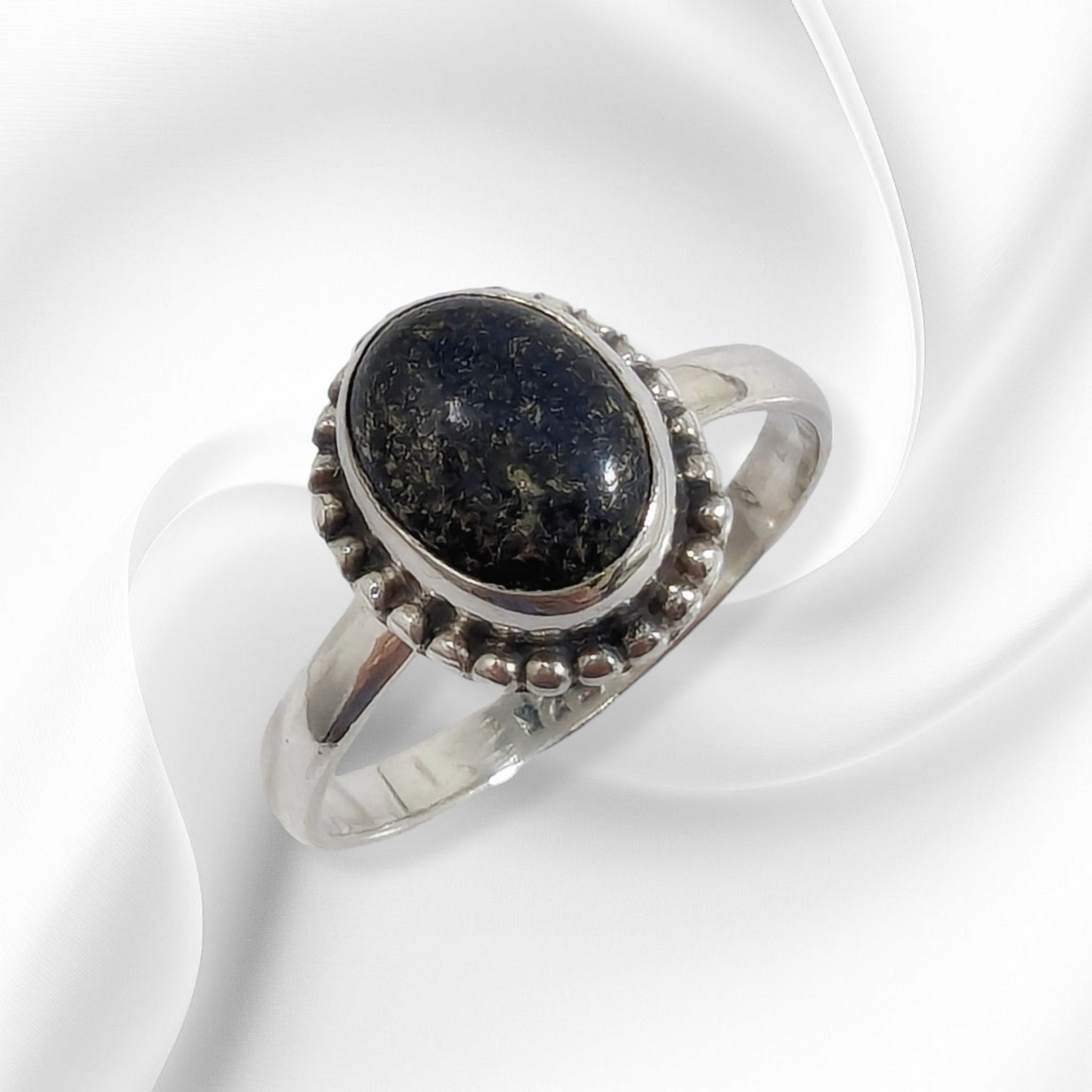 925 Sterling Silver Women's Ring with Authentic Lapis Lazuli Gemstone