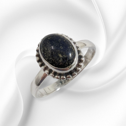 925 Sterling Silver Women's Ring with Authentic Lapis Lazuli Gemstone