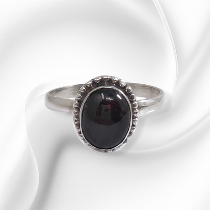 925 Sterling Silver Women's Ring with Authentic Red Garnet Gemstone