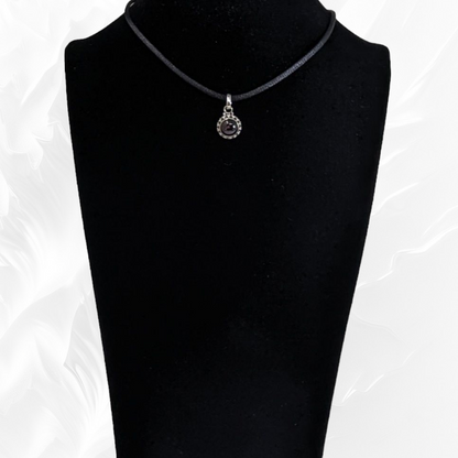 925 Sterling Silver Women Pendant With Authentic Red Garnet Gemstone