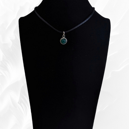 925 Sterling Silver Women Pendant With Authentic Green Onyx Gemstone