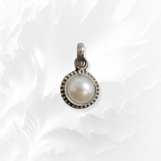 925 Sterling Silver Women Pendant With Authentic Freshwater Pearl