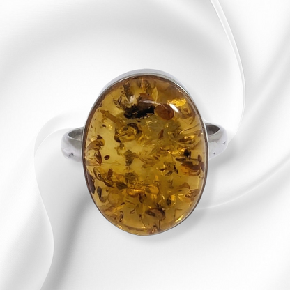 925 Sterling Silver Women's Ring with Natural Amber