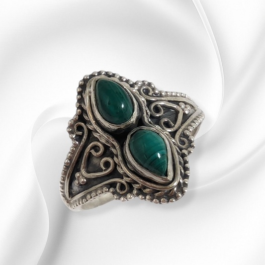 925 Sterling Silver Women's Ring with Authentic Malachite Gemstones