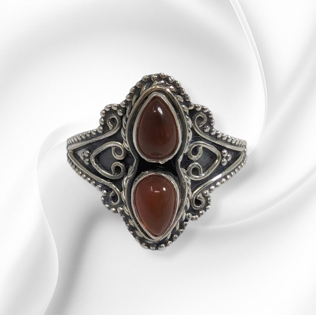 925 Sterling Silver Women's Ring with Authentic Carnelian Gemstones