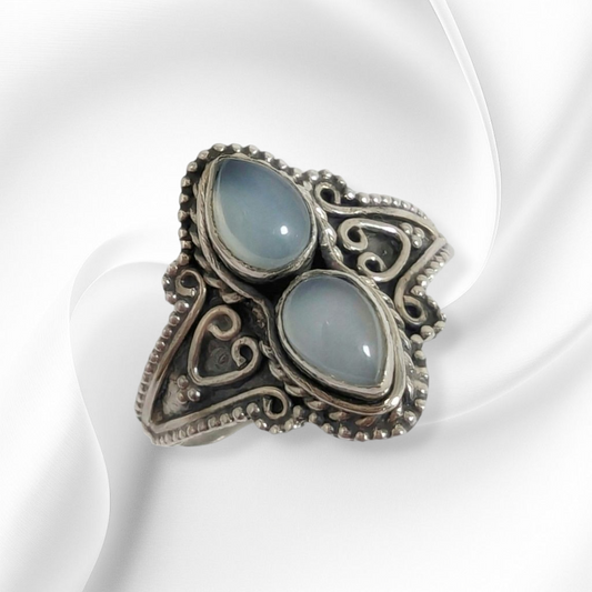925 Sterling Silver Women's Ring with Authentic Blue Chalcedony Gemstones