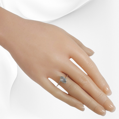 925 Sterling Silver Women's Ring with Authentic Blue Topaz