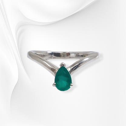 925 Sterling Silver Women's Ring with Authentic Green Onyx Gemstone