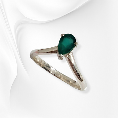 925 Sterling Silver Women's Ring with Authentic Green Onyx Gemstone