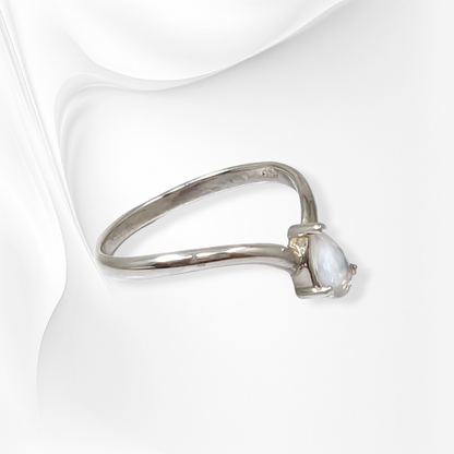 925 Sterling Silver Women's Ring with Authentic Moonstone Gemstone