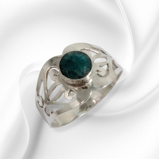 925 Sterling Silver Women's Ring with Authentic Green Corundrum Gemstone