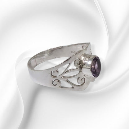 925 Sterling Silver Women's Ring with Authentic Amethyst Gemstone