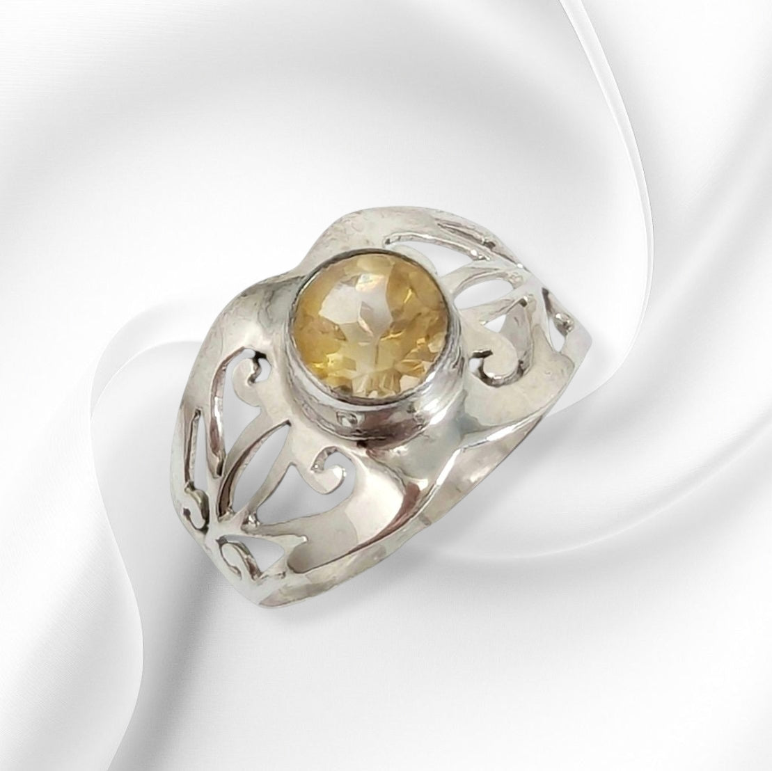 925 Sterling Silver Women's Ring with Authentic Citrine Gemstone