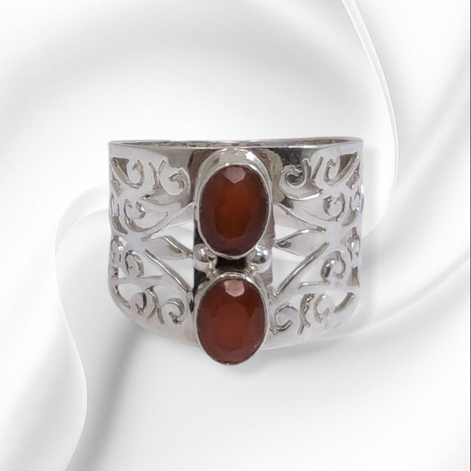 925 Sterling Silver Women's Ring with Authentic Carnelian Gemstones