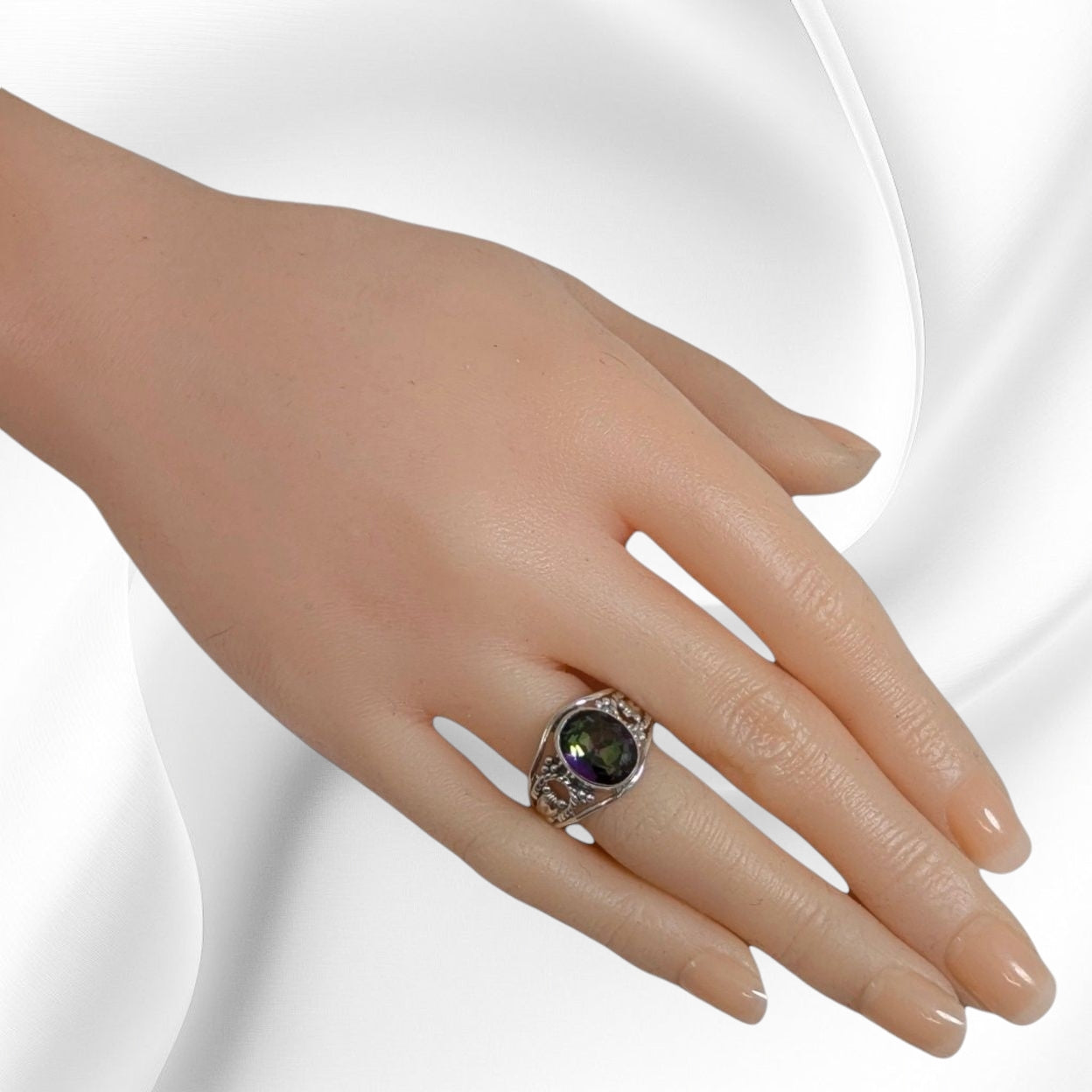 925 Sterling Silver Women's Ring with Authentic Mystic Topaz