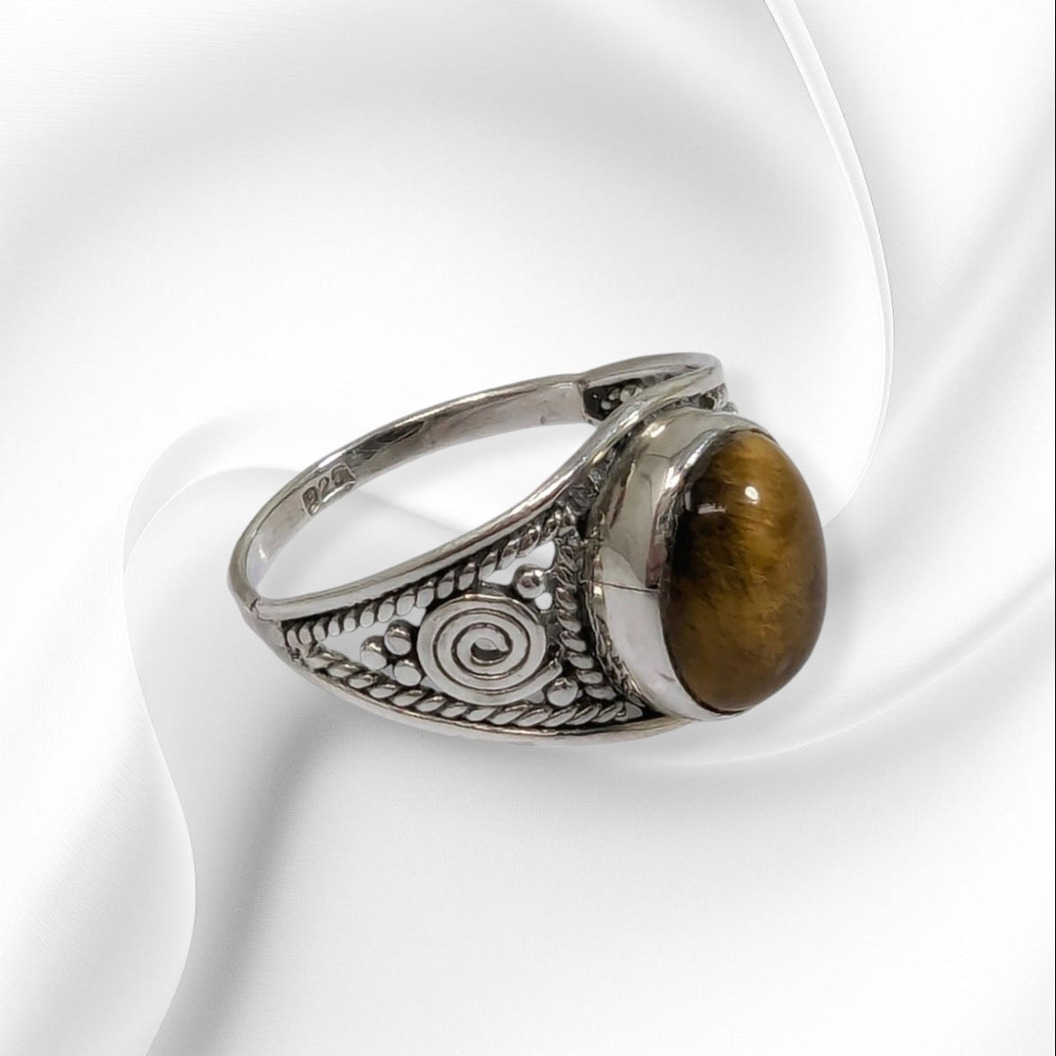 925 Sterling Silver Women's Ring with Authentic Tiger's Eye Gemstone