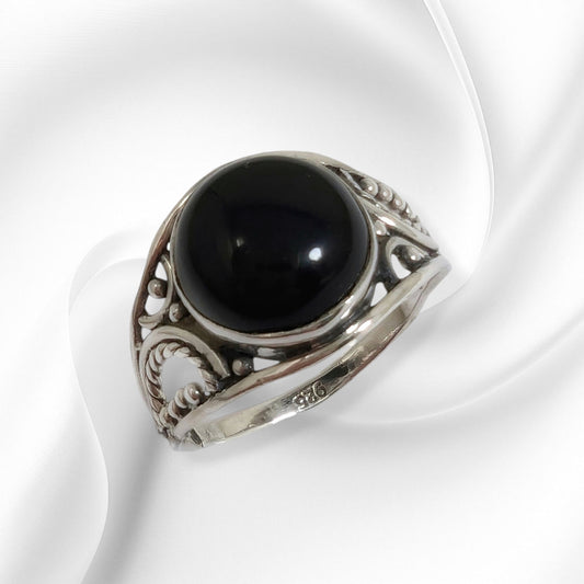925 Sterling Silver Women's Ring with Authentic Black Onyx Gemstone