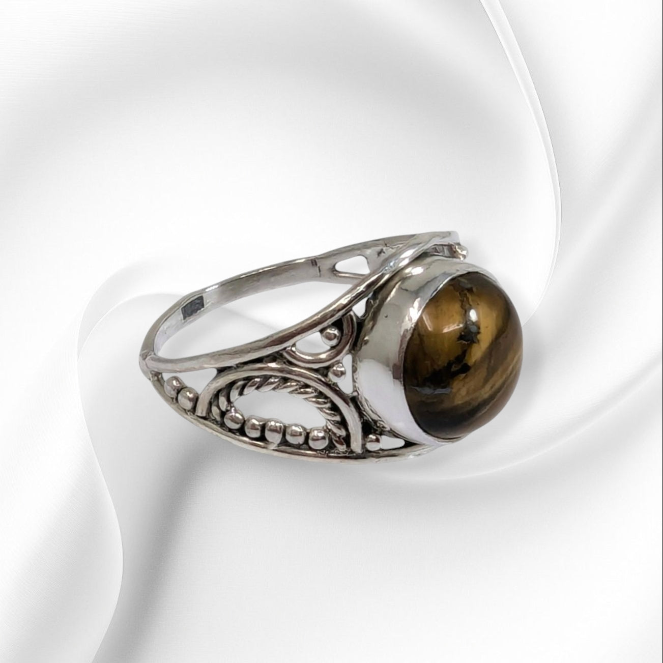 925 Sterling Silver Women's Ring with Authentic Tiger's Eye Gemstone