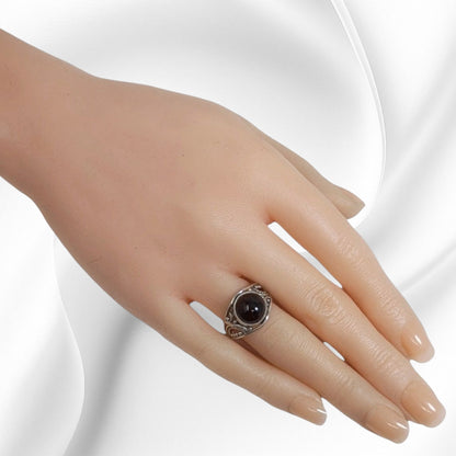 925 Sterling Silver Women's Ring with Authentic Red Garnet Gemstone