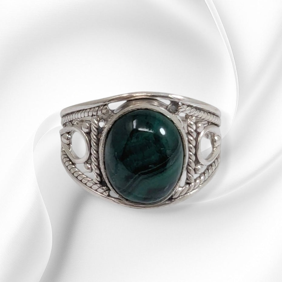 925 Sterling Silver Women's Ring with Authentic Malachite Gemstone