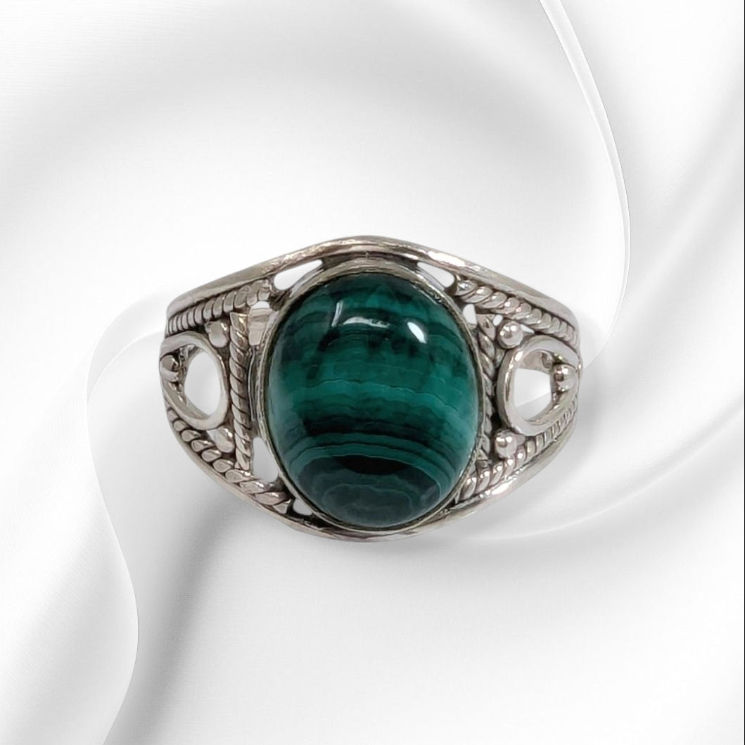 925 Sterling Silver Women's Ring with Authentic Malachite Gemstone