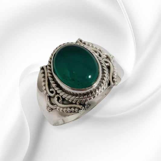 925 Sterling Silver Women's Ring with Authentic Green Onyx Gemstone