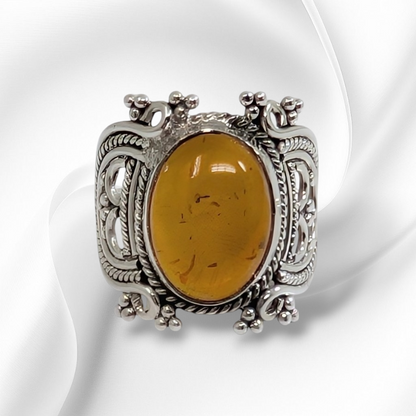 925 Sterling Silver Women's Ring with Authentic Amber