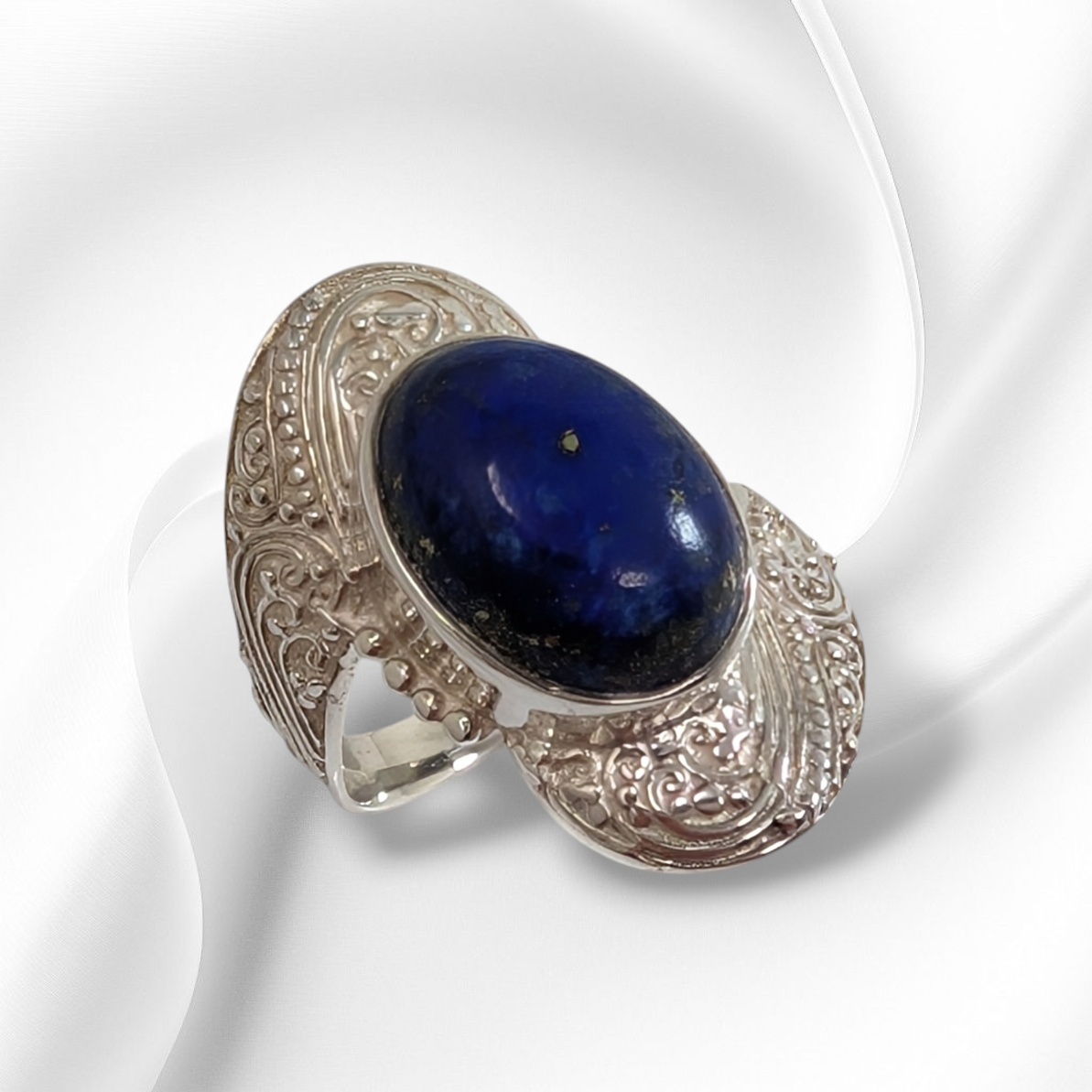 925 Sterling Silver Women's Ring with Authentic Lapis Lazuli Gemstone