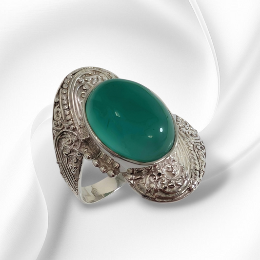 925 Sterling Silver Women's Ring with Authentic Green Onyx Gemstone