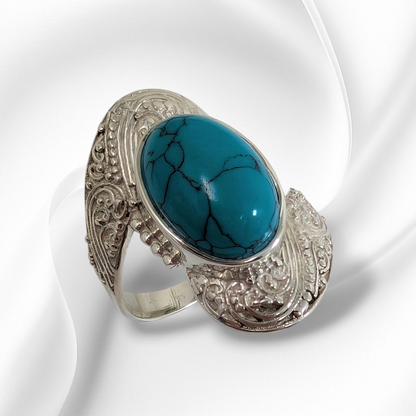 925 Sterling Silver Women's Ring with Authentic Turquoise Gemstone