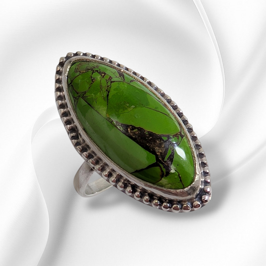 925 Sterling Silver Women's Ring with Authentic Green Copper Turquoise Gemstone