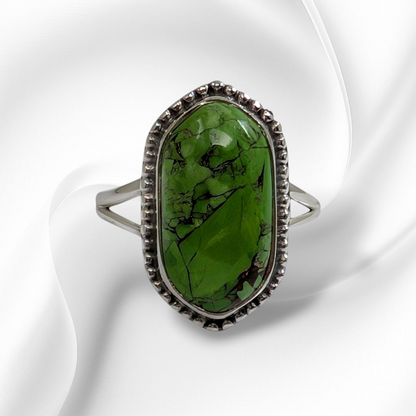 925 Sterling Silver Women's Ring with Authentic Green Copper Turquoise Gemstone
