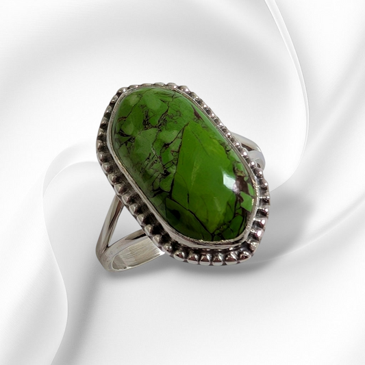 925 Sterling Silver Women's Ring with Authentic Green Copper Turquoise Gemstone