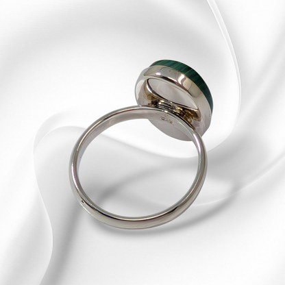 925 Sterling Silver Women's Ring with Authentic Malachite Gemstone