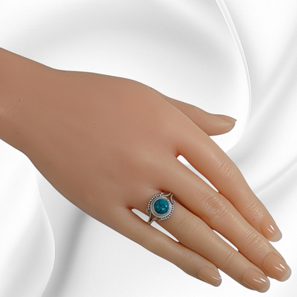 925 Sterling Silver Women's Ring With Authentic Turquoise Gemstone