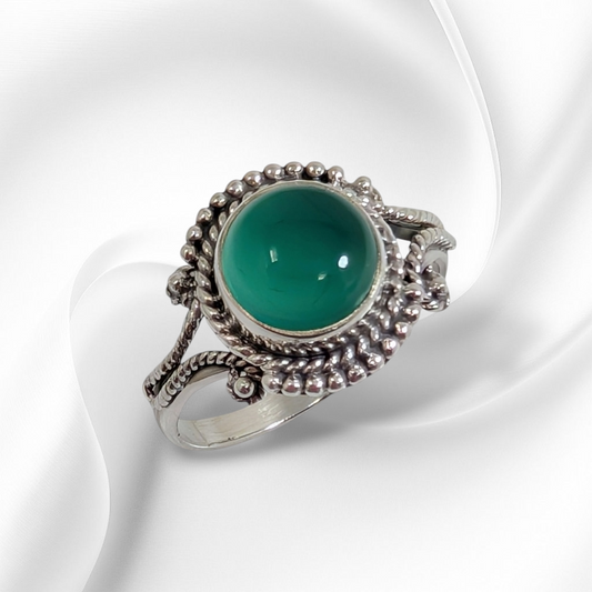 925 Sterling Silver Women's Ring With Authentic Green Onyx Gemstone