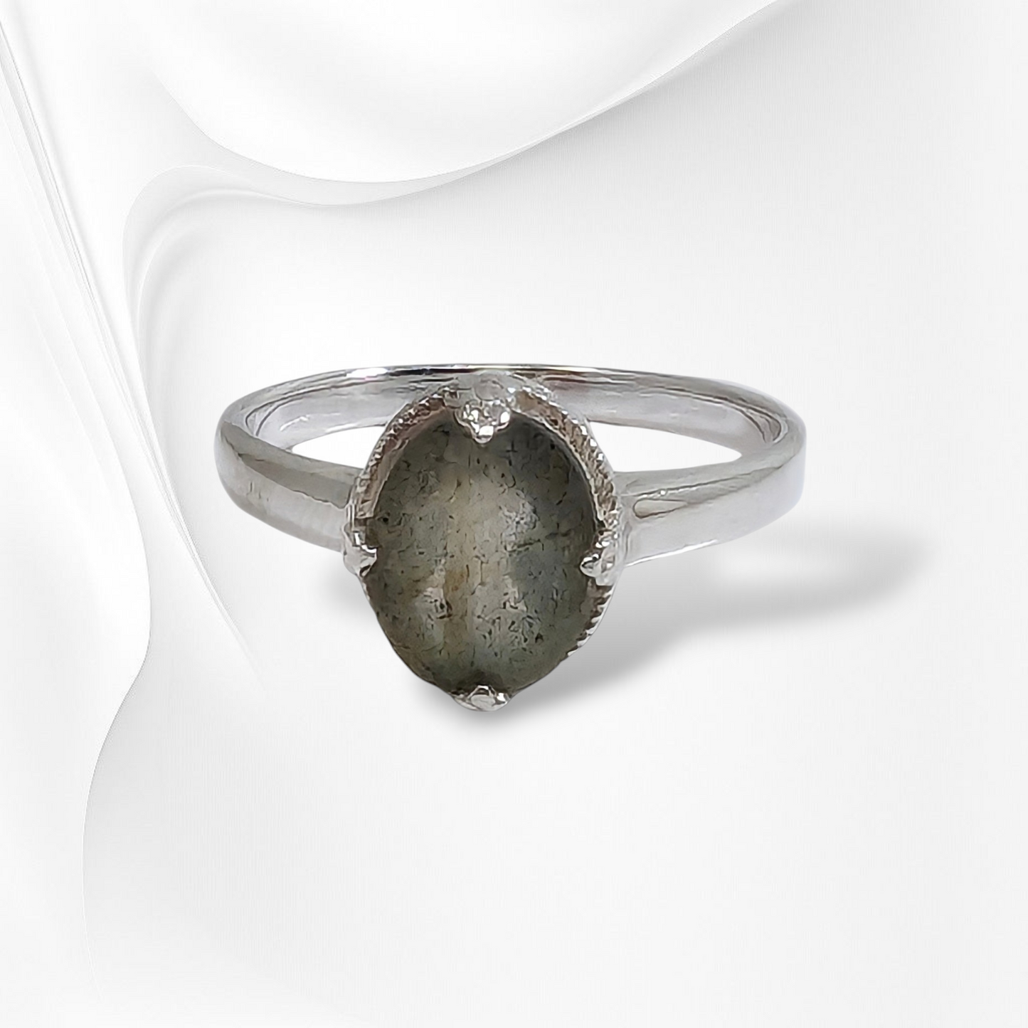 925 Sterling Silver Women's Ring with Authentic Labradorite Gemstone