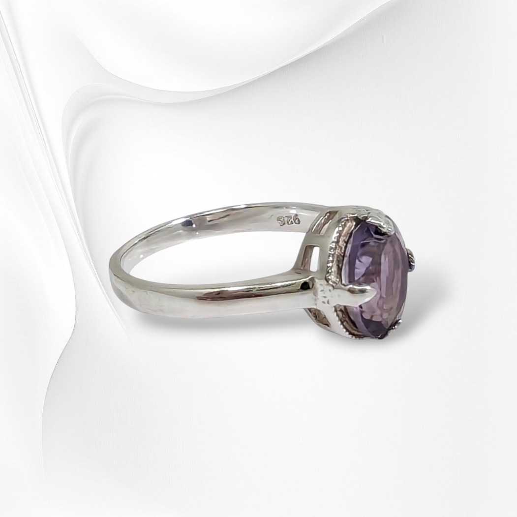 925 Sterling Silver Women's Ring with Authentic Amethyst Gemstone