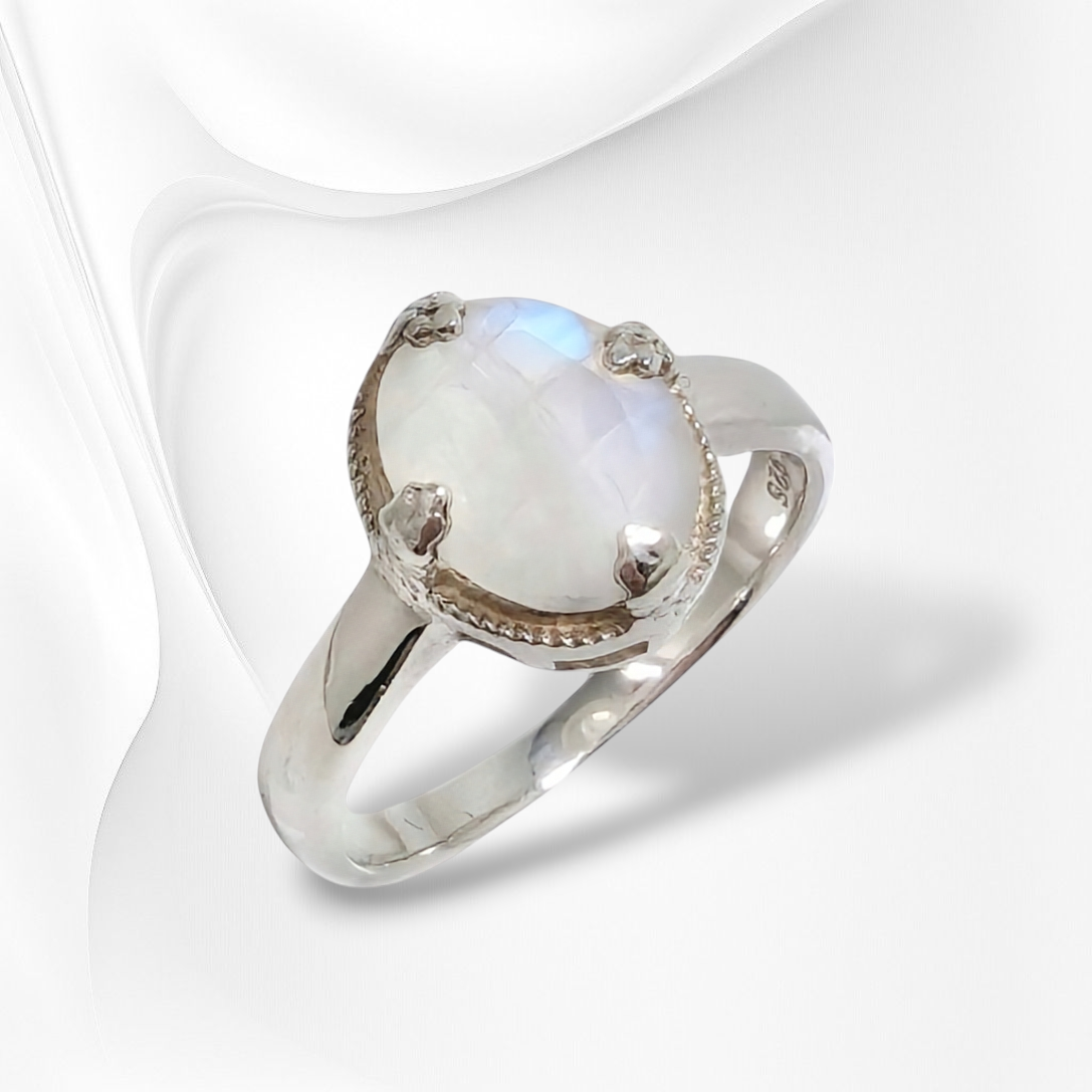 925 Sterling Silver Women's Ring with Authentic Moonstone Gemstone