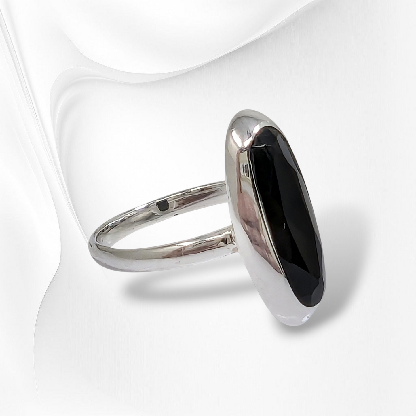 925 Sterling Silver Women Ring with Authentic Black Onyx Gemstone