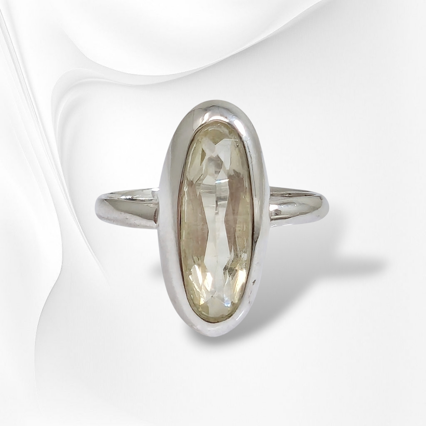 925 Sterling Silver Women Ring with Authentic Lemon Topaz