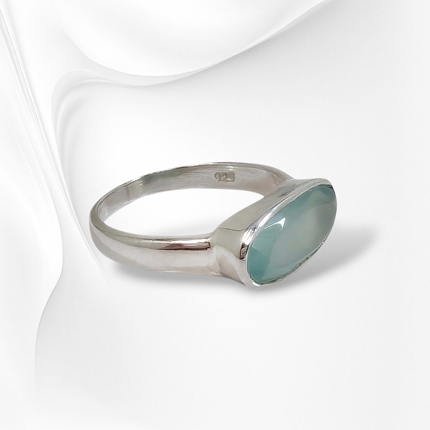 925 Sterling Silver Women Ring with Authentic Chalcedony Aqua Gemstone