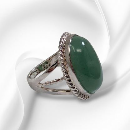 925 Sterling Silver Women's Ring with Authentic Green Quartz