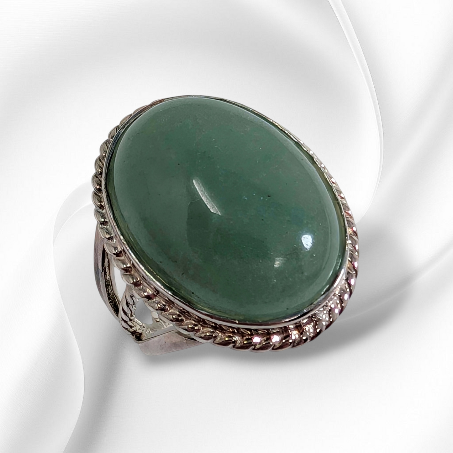 925 Sterling Silver Women's Ring with Authentic Green Quartz