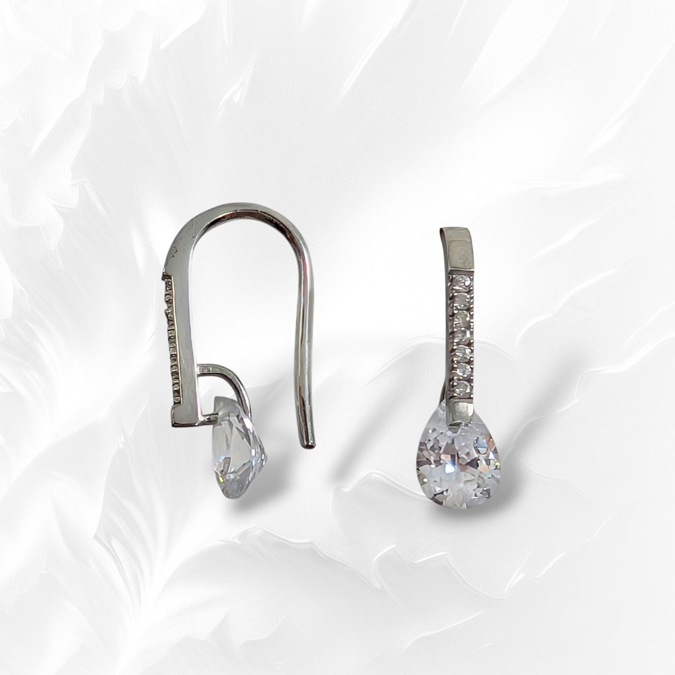 925 Sterling Silver Teardrop Dangle Earrings with Cubic Zirconia Crystals