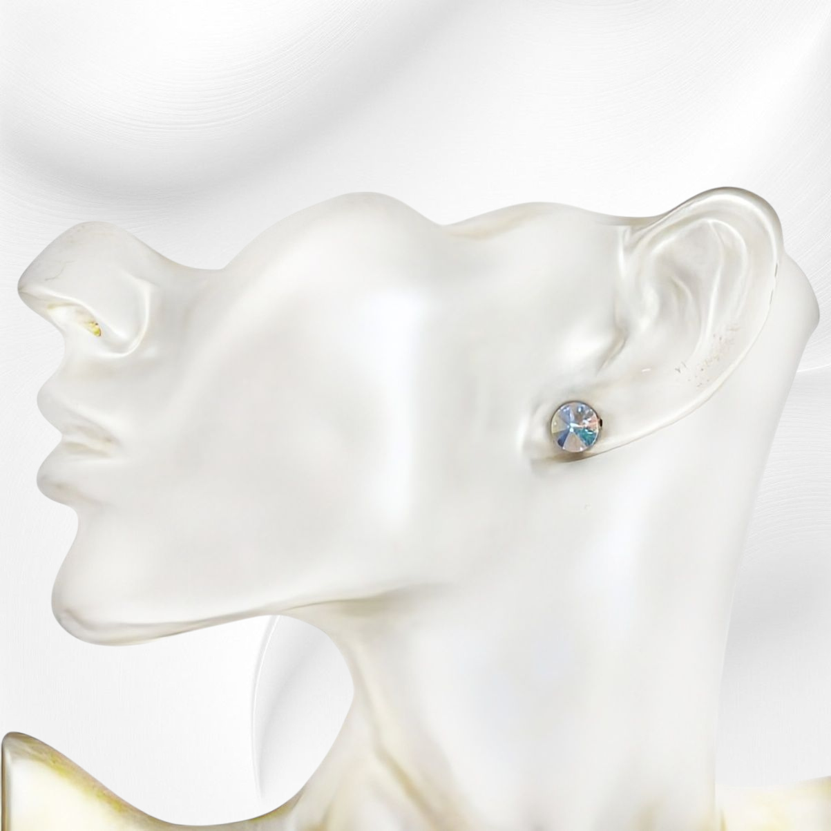 925 Sterling Silver Stud Earrings with Authentic Crystals from Swarovski