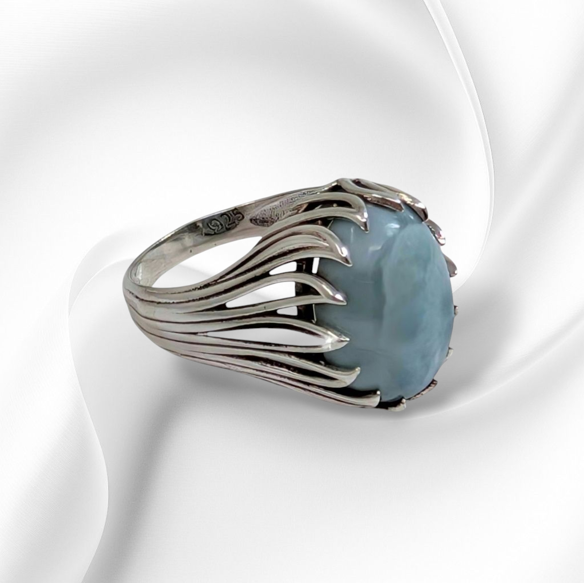 925 Sterling Silver Women's Ring with Authentic Larimar Gemstone
