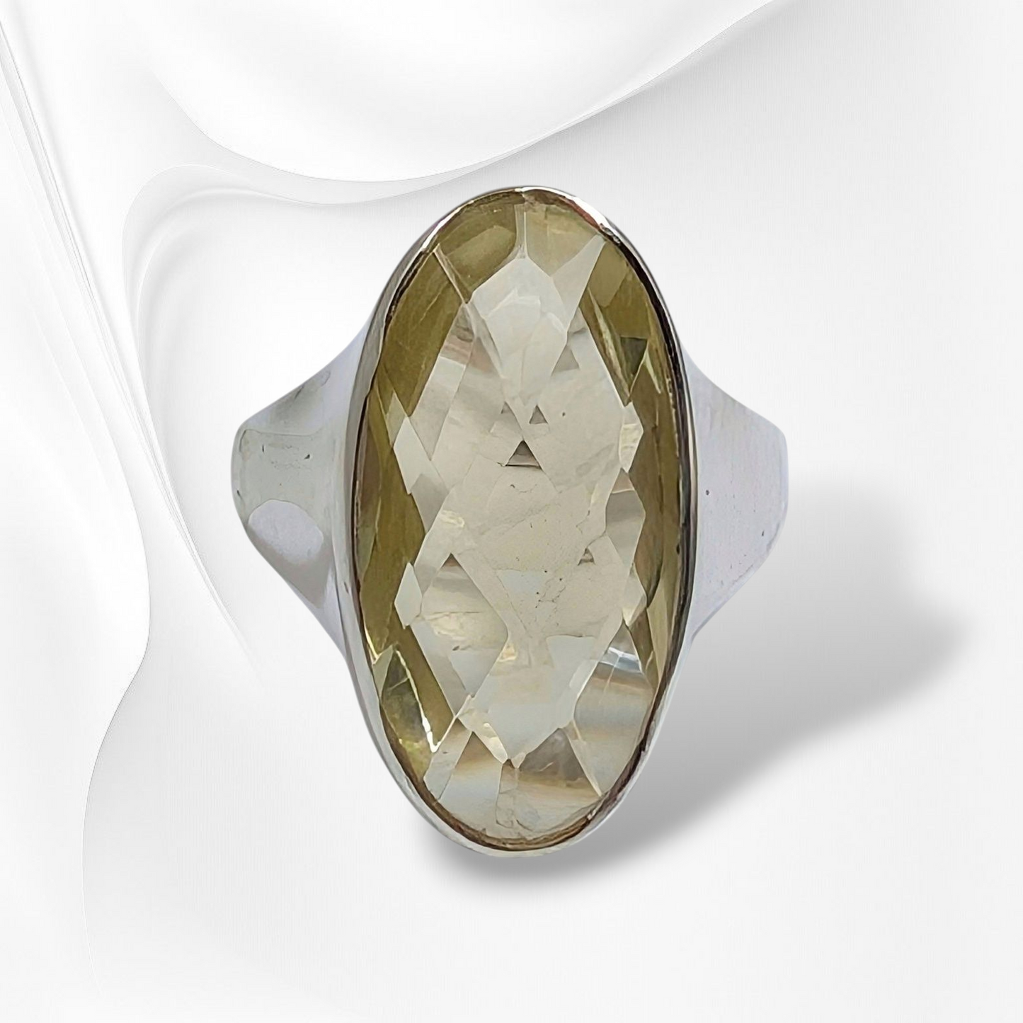 925 Sterling Silver Women's Ring with Authentic Lemon Topaz