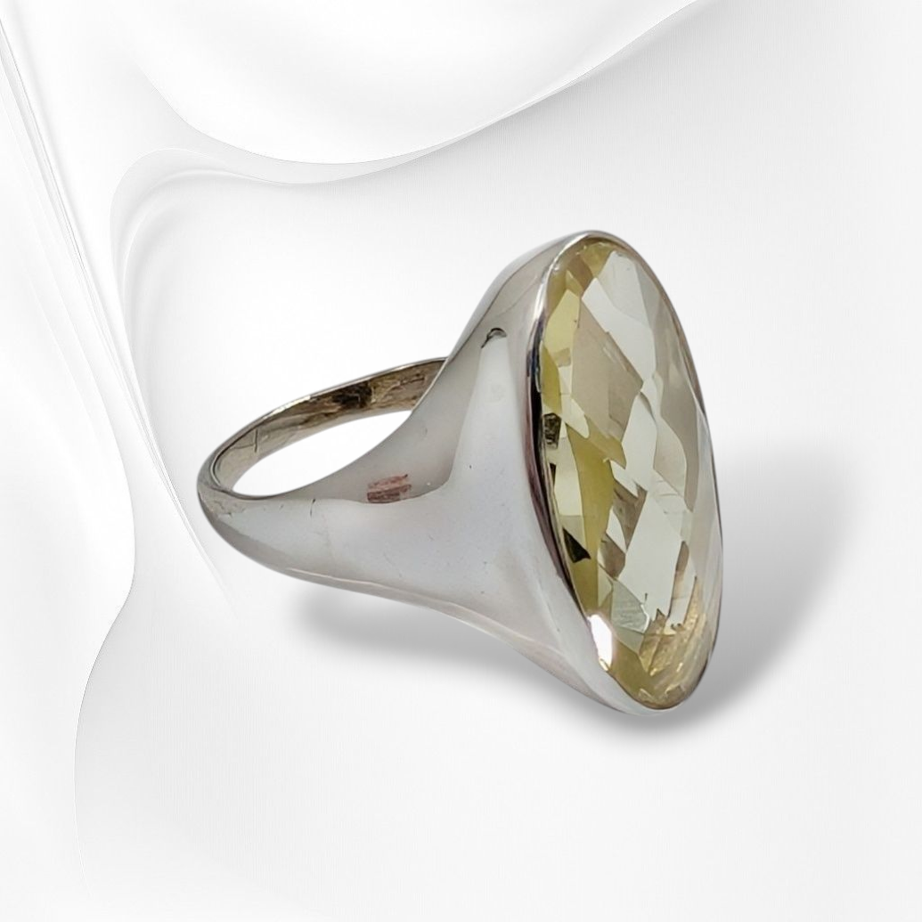 925 Sterling Silver Women's Ring with Authentic Lemon Topaz