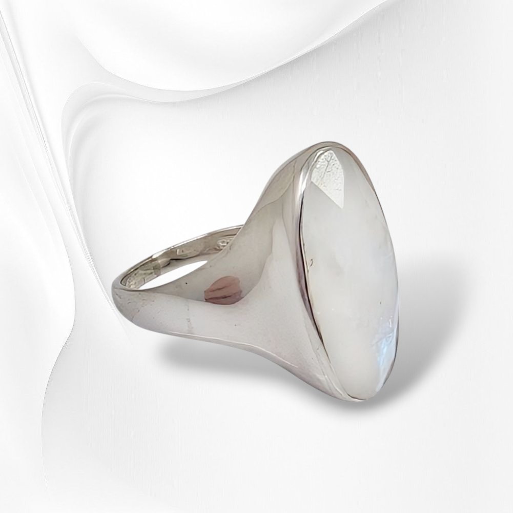 925 Sterling Silver Women's Ring with Authentic Moonstone Gemstone
